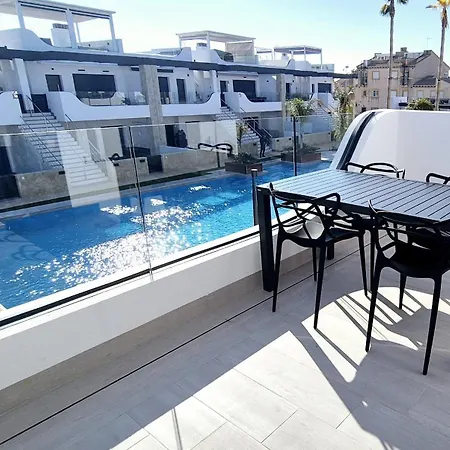 Penthouse Innovabeach Punta Prima * Torrevieja
