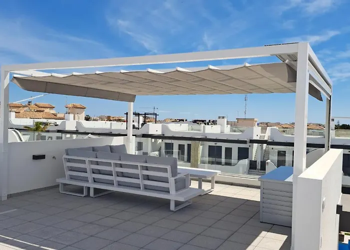 Апартаменты Penthouse Innovabeach Punta Prima Торевьиа
